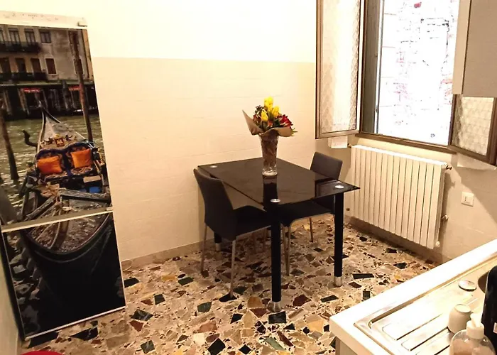 My Rialto Palace Venedik