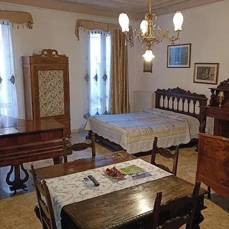 Guest house My Rialto Palace