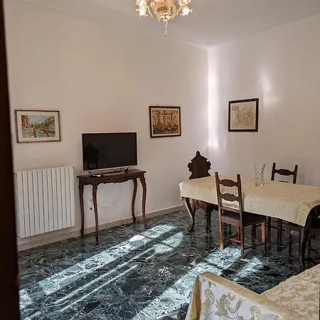 My Rialto Palace Konukevi 4*